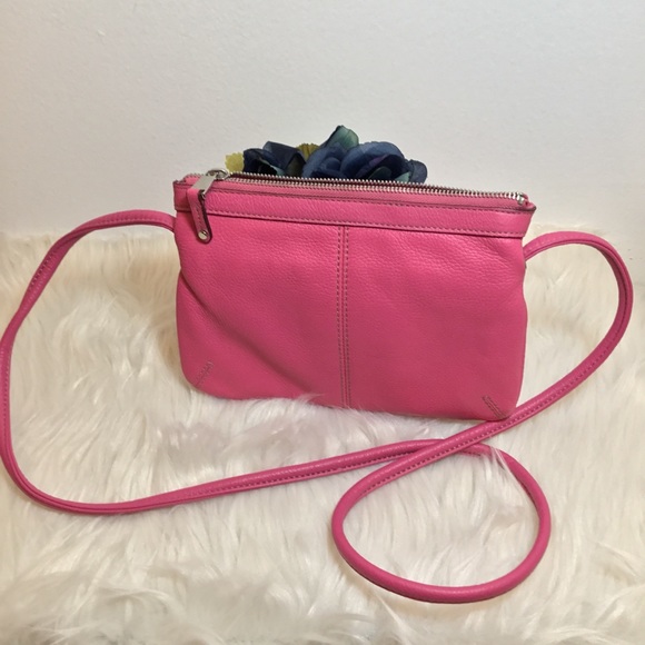 Tignanello crossbody bags since 1989 - Picture 3 of 6